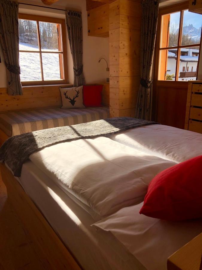 Hotel Ciasa Coletin à Alvera Extérieur photo